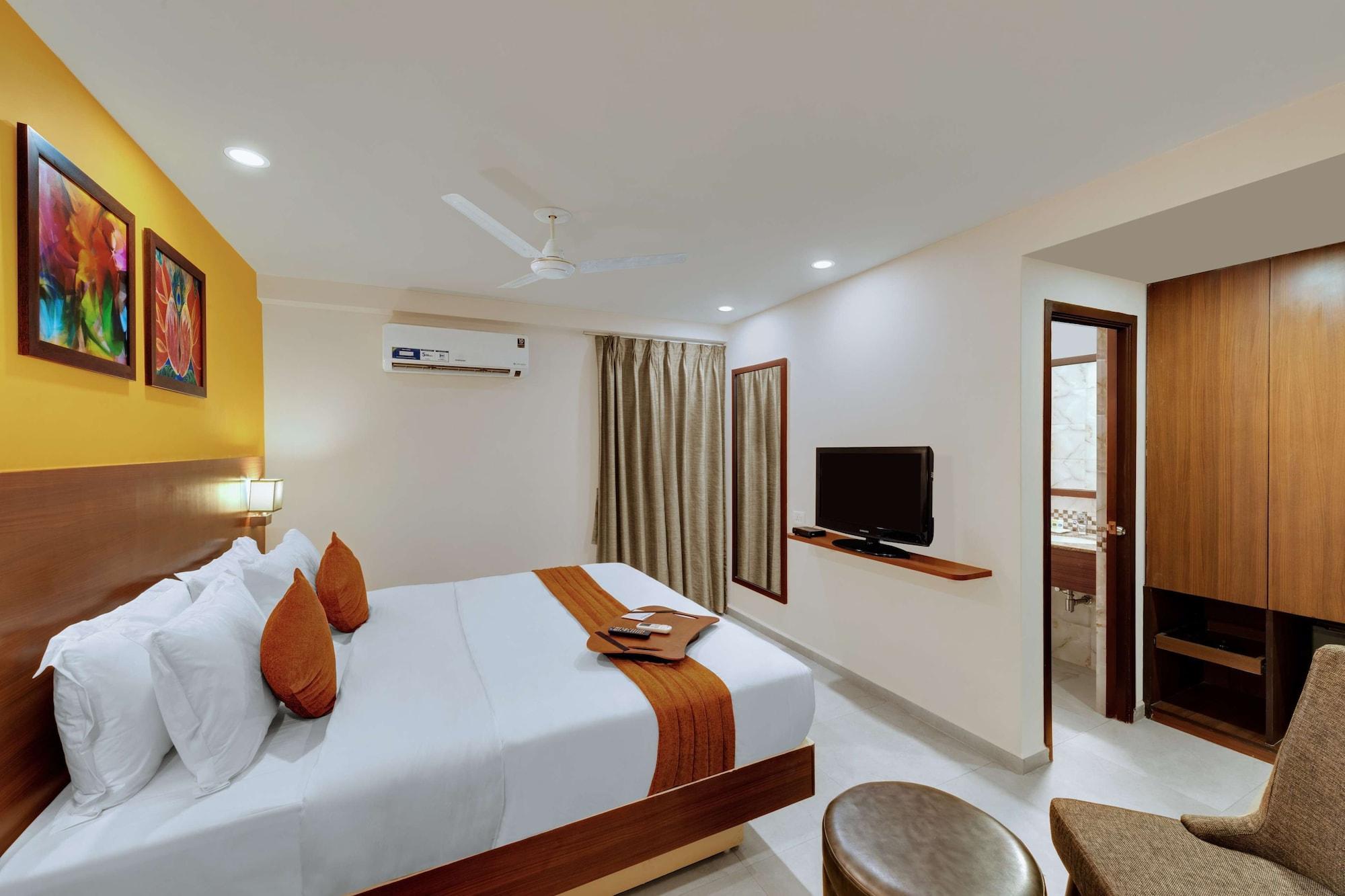 Best Western Alkapuri, Vadodara Esterno foto