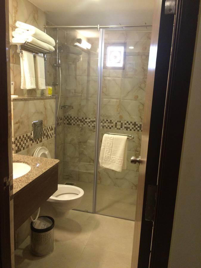 Best Western Alkapuri, Vadodara Esterno foto