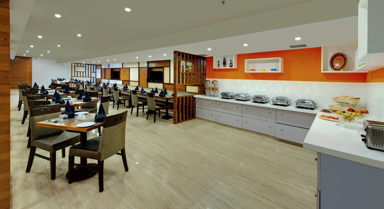 Best Western Alkapuri, Vadodara Esterno foto
