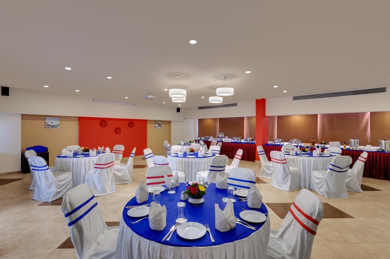 Best Western Alkapuri, Vadodara Esterno foto
